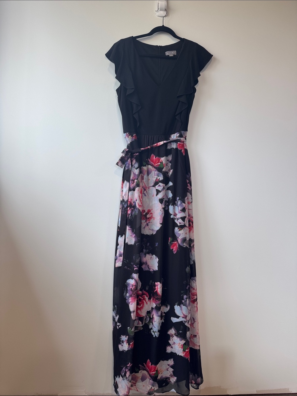 Floral Black Maxi Dress with Ruffled Sleeves